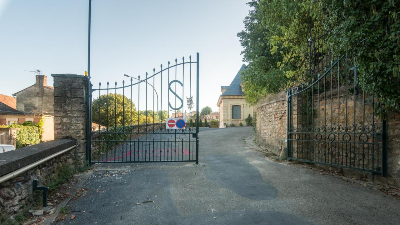 Villa Spacieuse Avec Jacuzzi Privatif Sarlat-la-Canéda Exterior photo